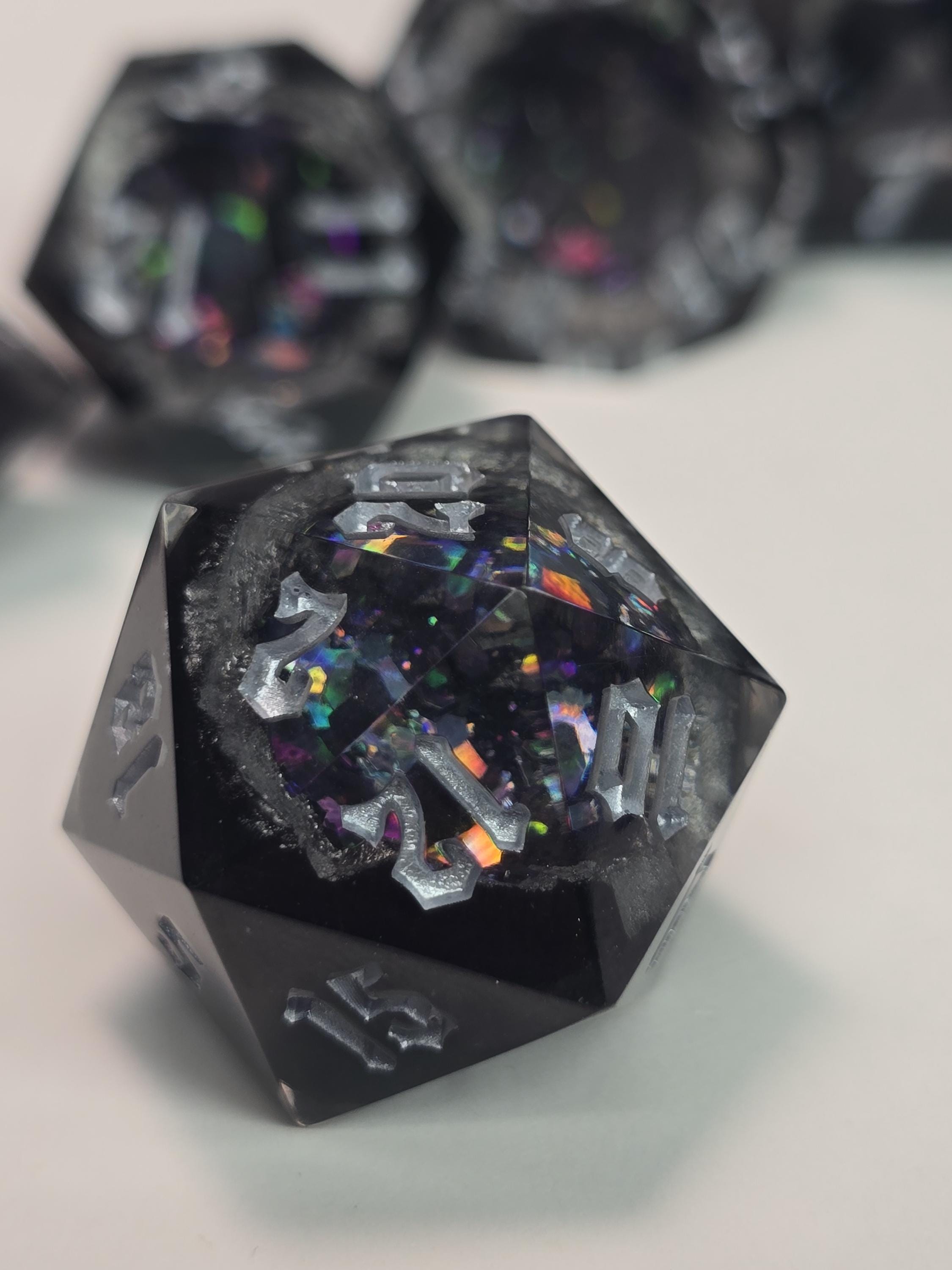 Handmade Ebonheart Geode Dice Set – Black Onyx Shimmering RPG Dice