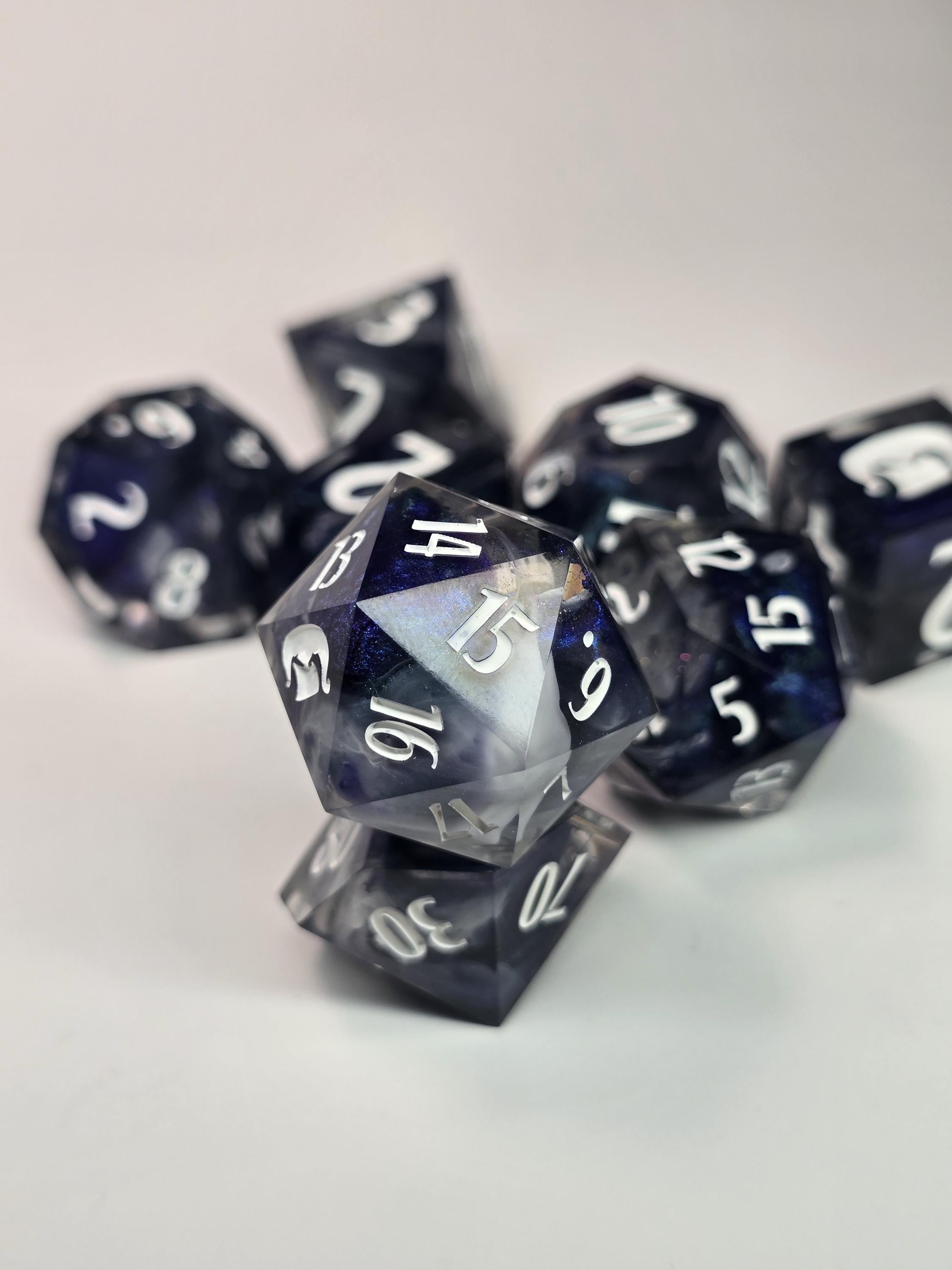 Iridescent Mist – Full Polyhedral Dice Set with Advantage (8 Dice, 2 D20s)