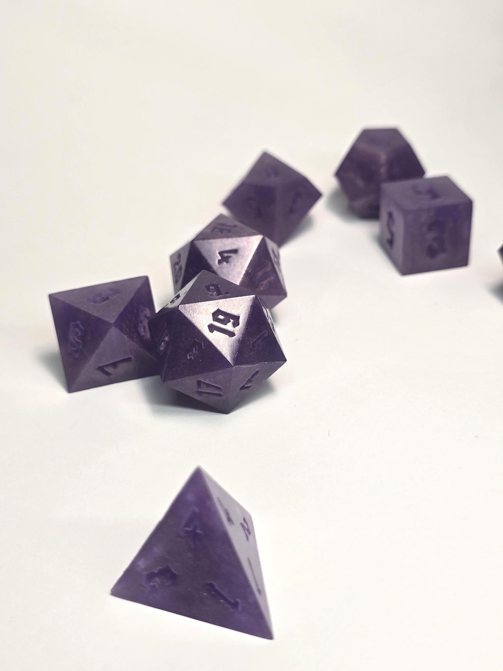 Handmade Polyhedral DnD, TTRPG, Dice Set with Advantage (8 Dice, 2 D20s) - Gilded Twilight