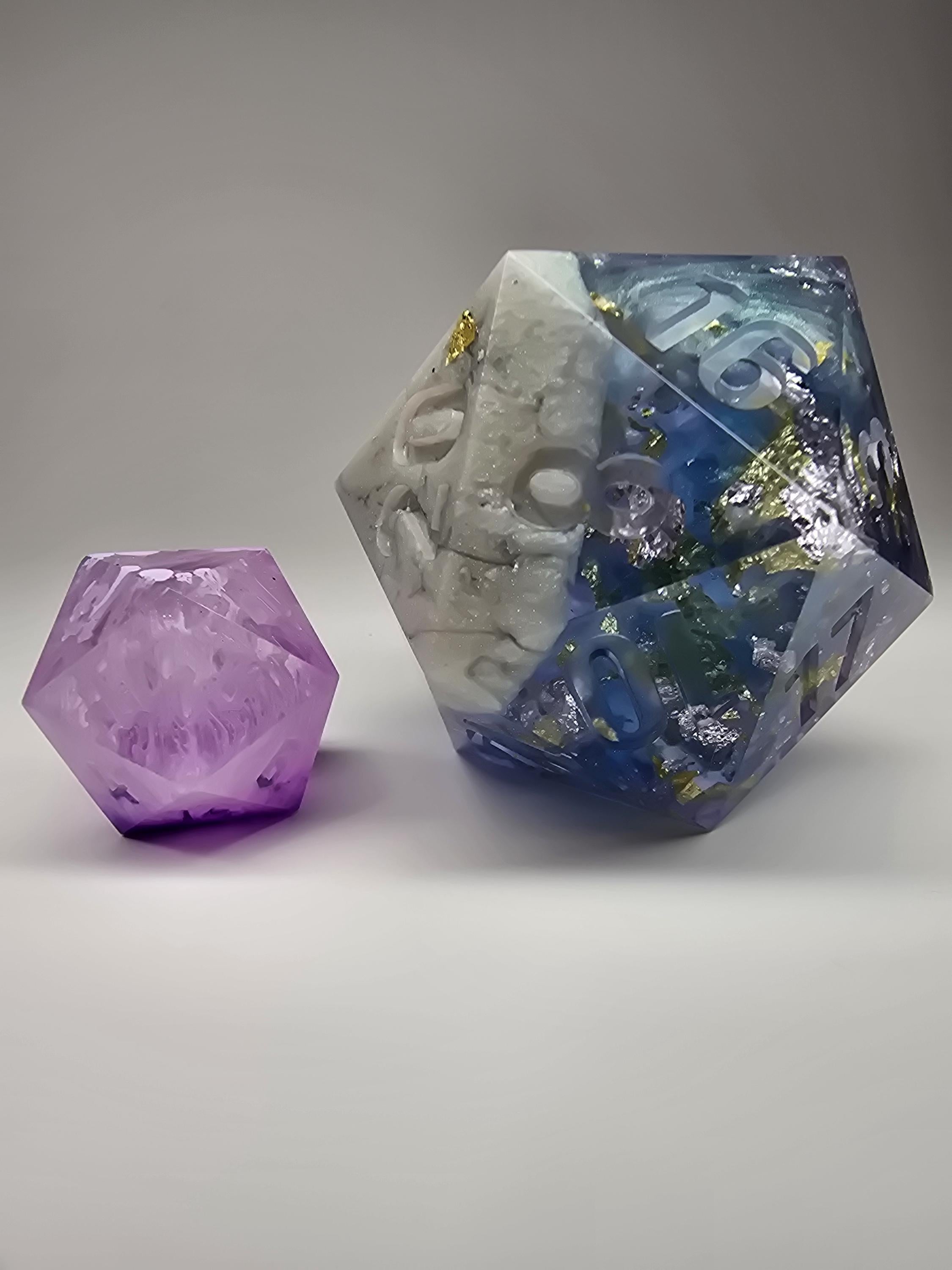 The Works. This is a Large 42mm Chonk D20.