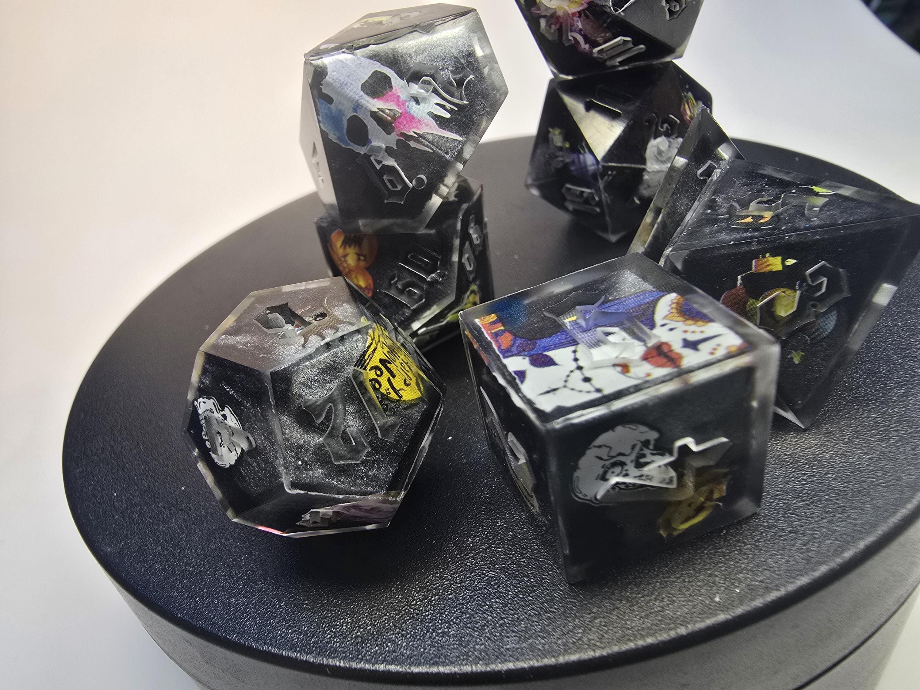 Midnight Mischief: Full 22mm set with Advantage