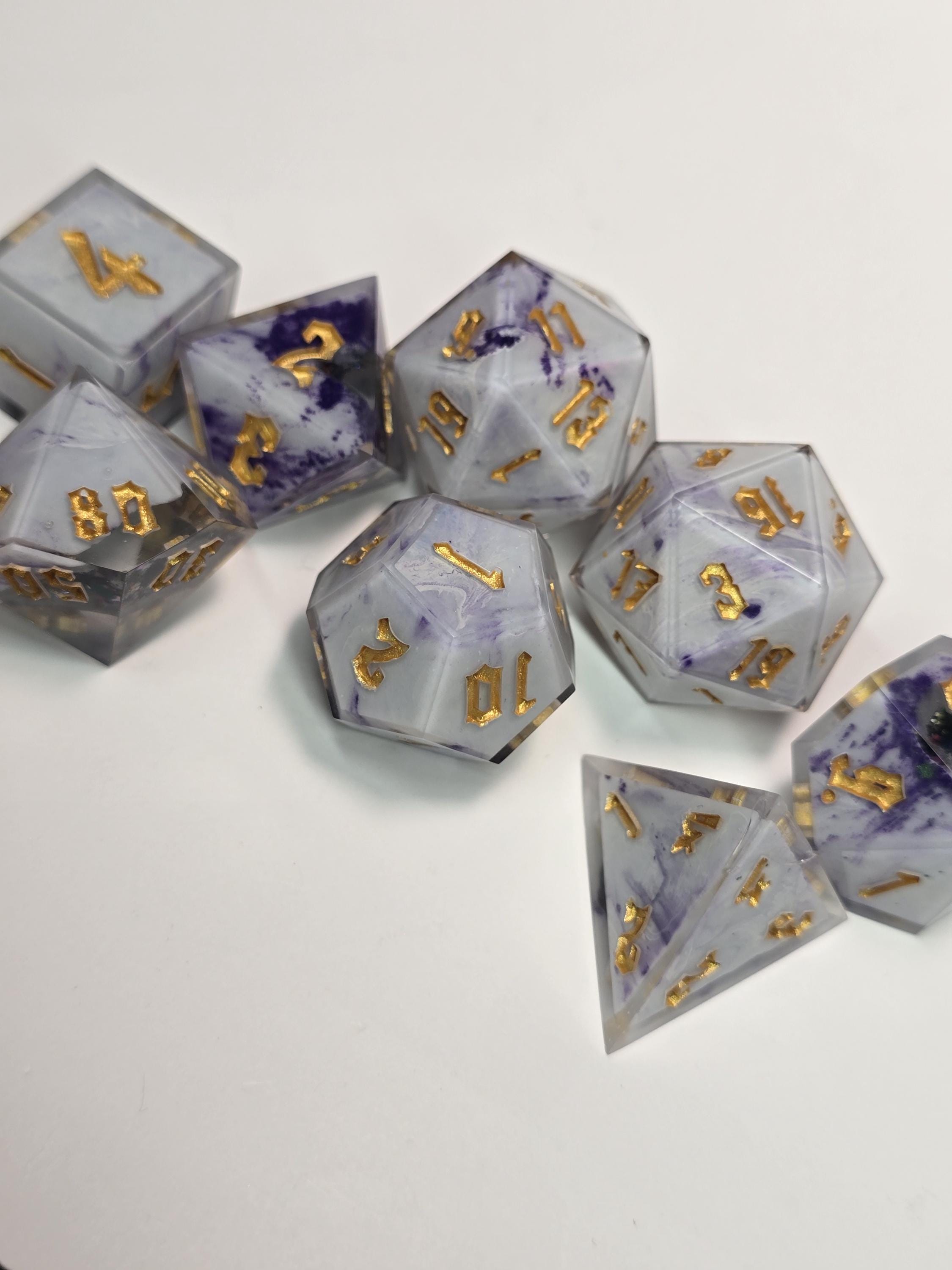 Handmade Witchlight Geode Polyhedral Dice Set – Swirling Violet, Starlight Core (8 Dice)