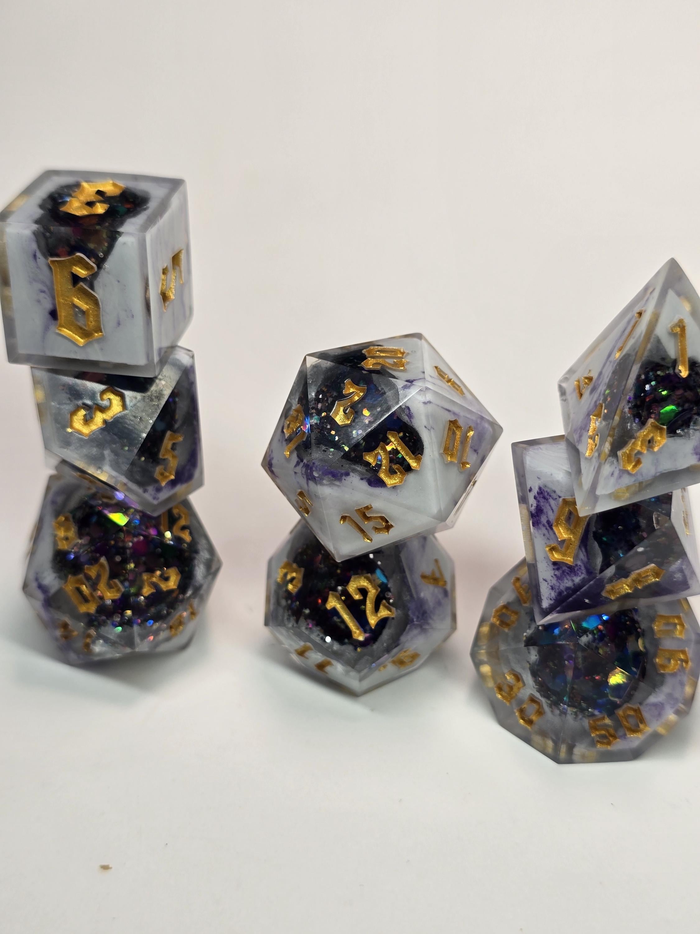 Handmade Witchlight Geode Polyhedral Dice Set – Swirling Violet, Starlight Core (8 Dice)